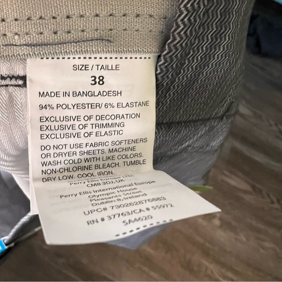 NEW - Callaway Men's Stretch Performance Short in Caviar - size 38​​ - Picture 7 of 7